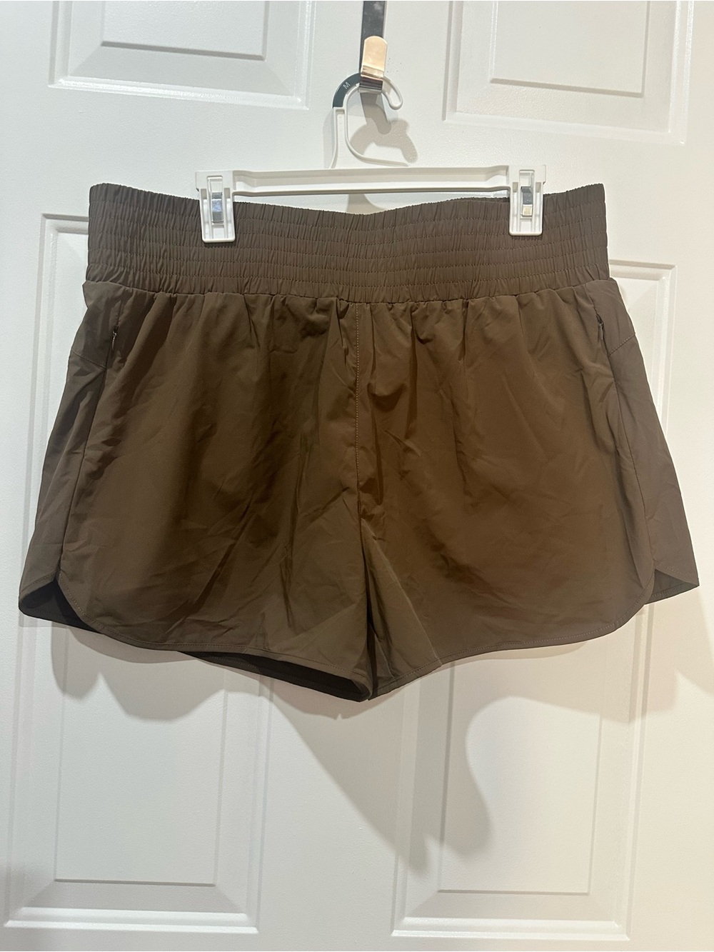 Women's Brown Active Elastic Waist Shorts